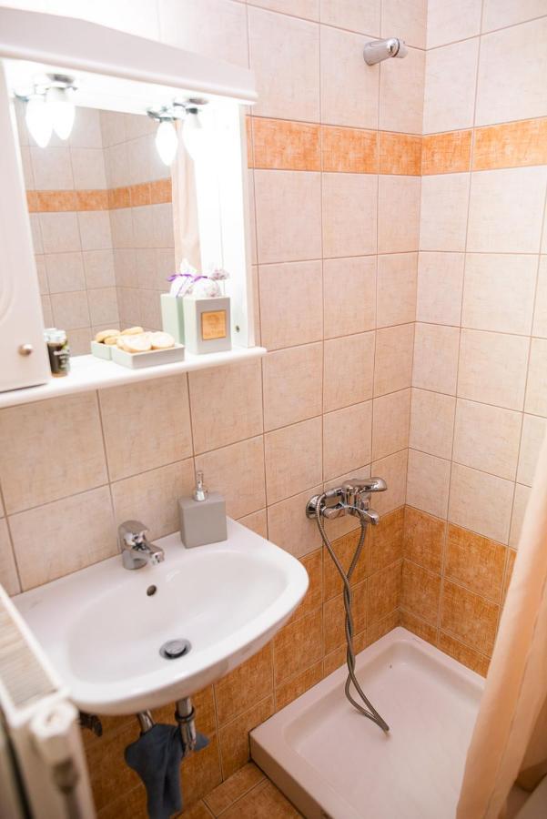 Muses Old Town Ioannina Apartment ภายนอก รูปภาพ